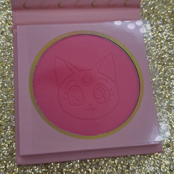 Colourpop x Sailor Moon From the Moon Pressed Powder Blush - Picture 6 of 6